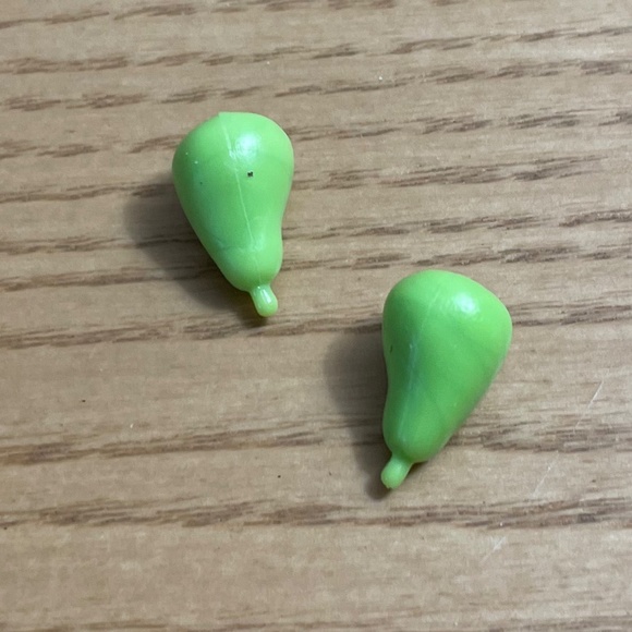 Lil Woodzeez Hopin Farmers Market Replacement Pieces 2 Pears Calico Critters Set - Picture 2 of 3